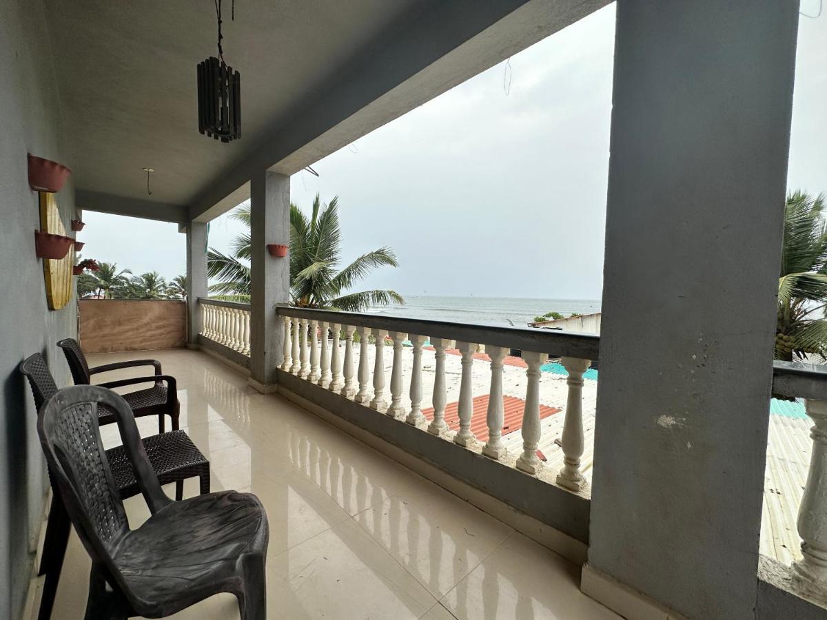 Hotel Salty Waves Baga Extérieur photo
