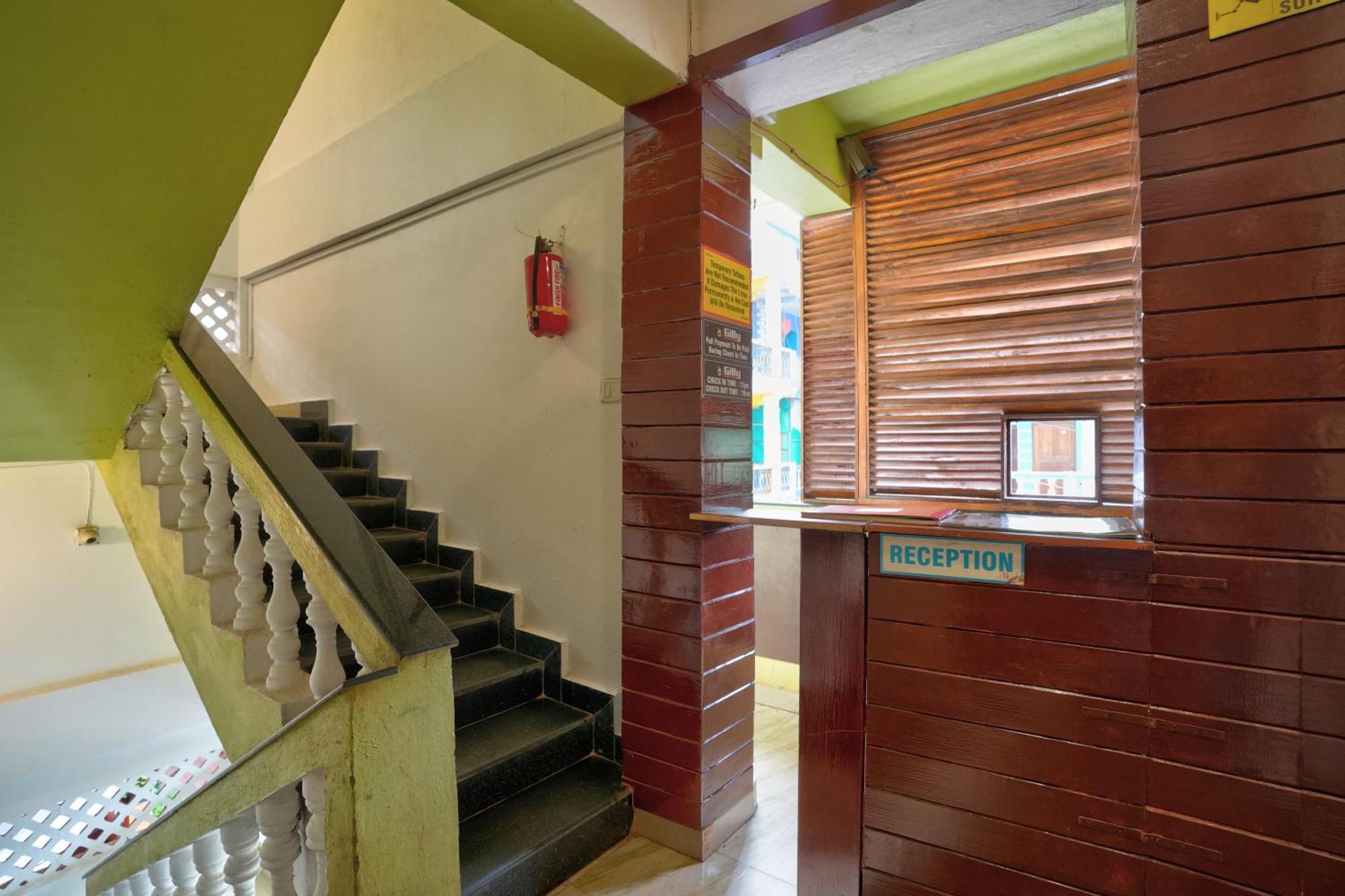 Hotel Salty Waves Baga Extérieur photo
